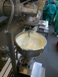 Řezací stroj baget a kulatého pečiva Mavet - typ RSB